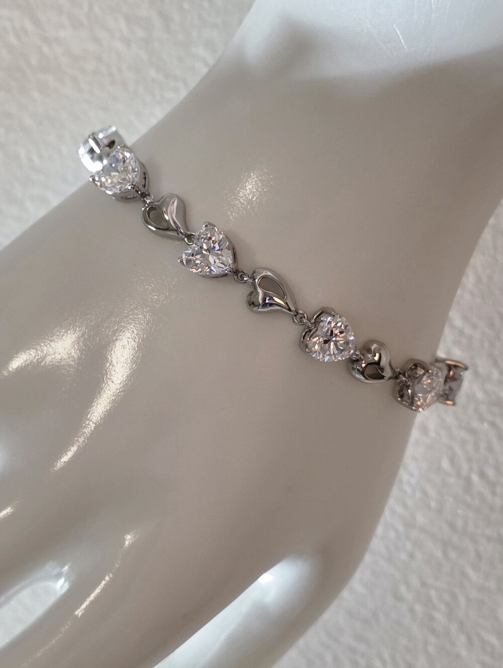 Heart Crystal 7" Bracelet